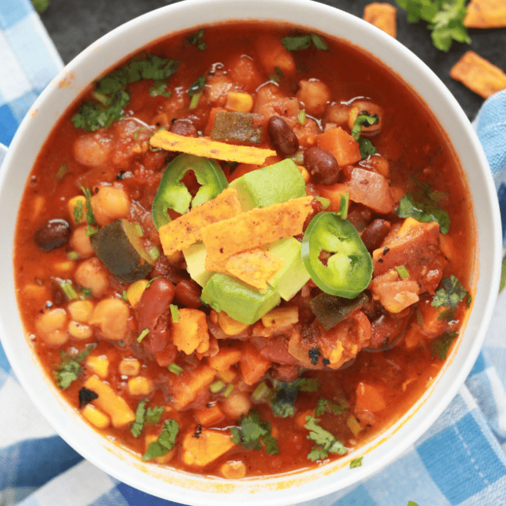 Instant Pot Bean Chilli in a bowl