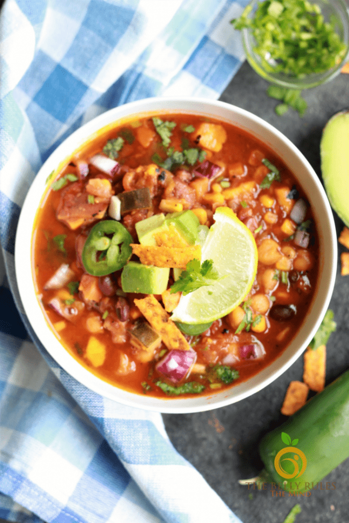 Vegetarian 3 bean chili made in Instant Pot by TheBellyRulesTheMind.net