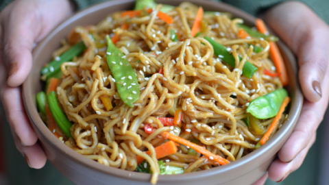 Vegetable Chow Mein Video Recipe Thebellyrulesthemind