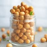 air fryer spicy roasted chickpeas