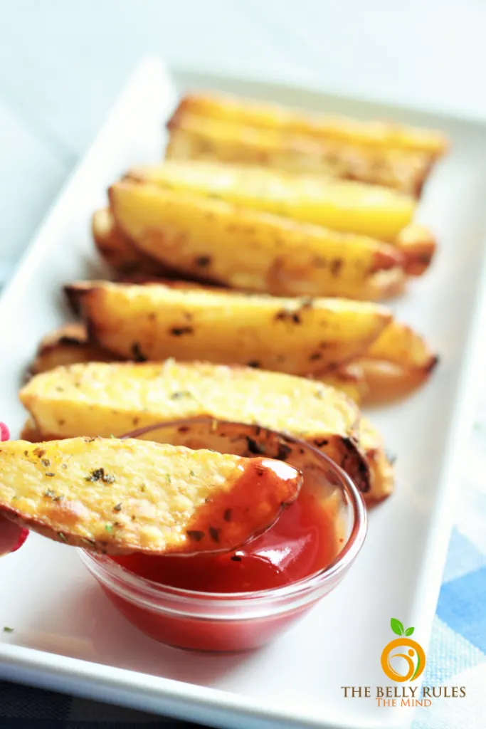 Spicy Air Fried Potato Wedges {Extra Crispy!} – The Sassy Foodie