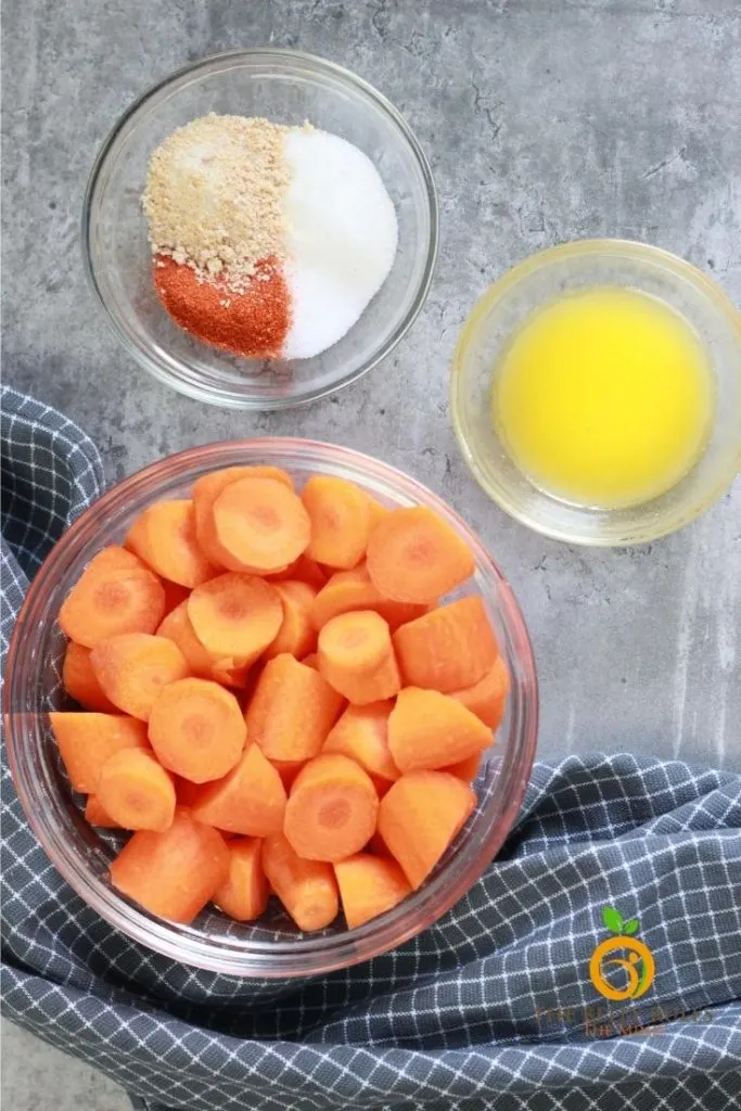 ingredients for roasted air fryer carrots