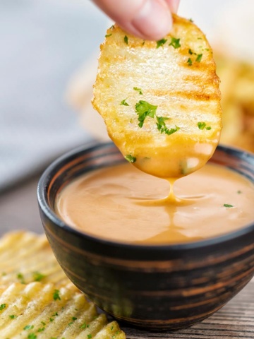 potato chips in air fryer with chic fil a sauce