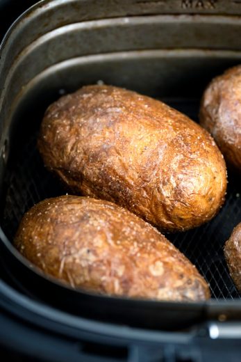 Air Fryer Baked Potatoes| The Belly Rules The Mind