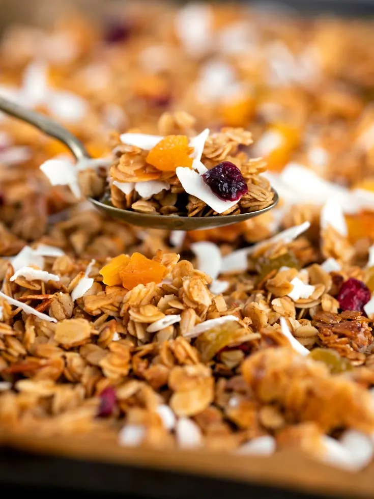 Easy Yogurt and Fruit Parfait Recipe