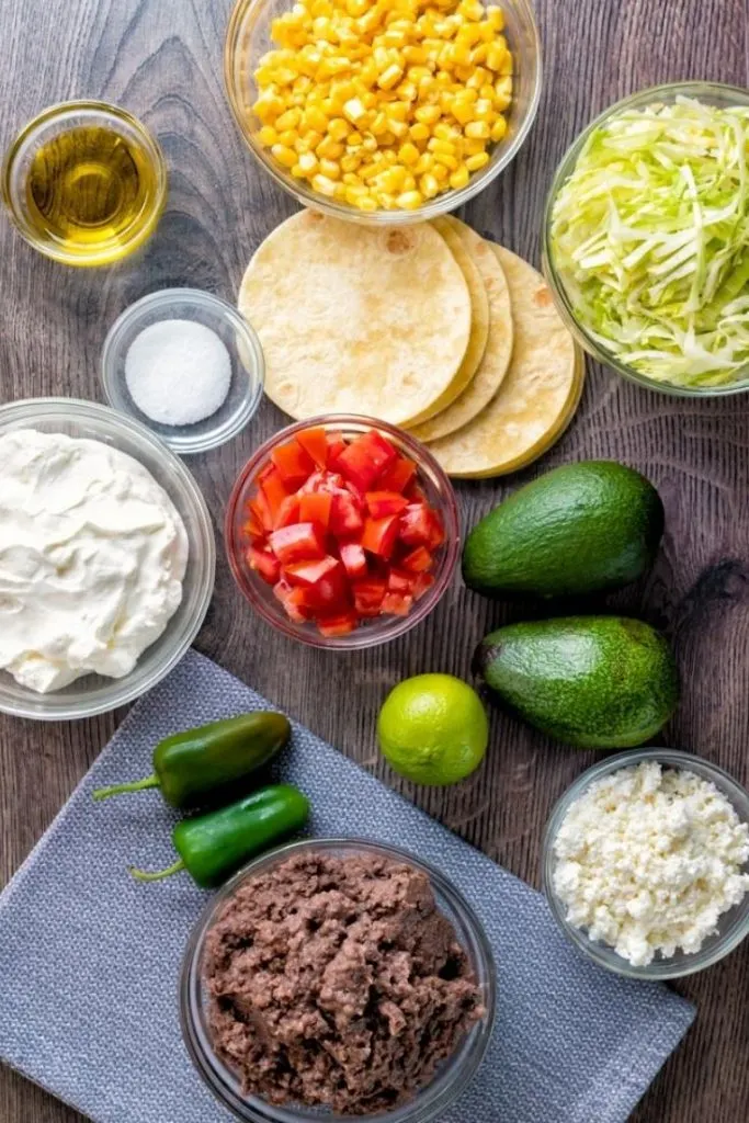 Ingredients to make the best homemade tostada