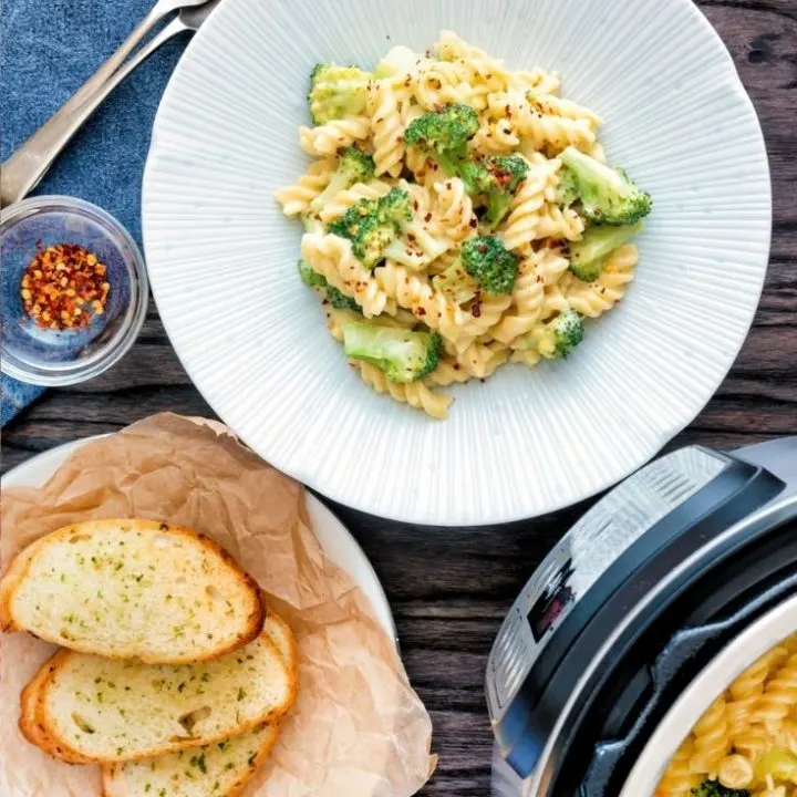 Broccoli Pasta / Instant pot broccoli pasta