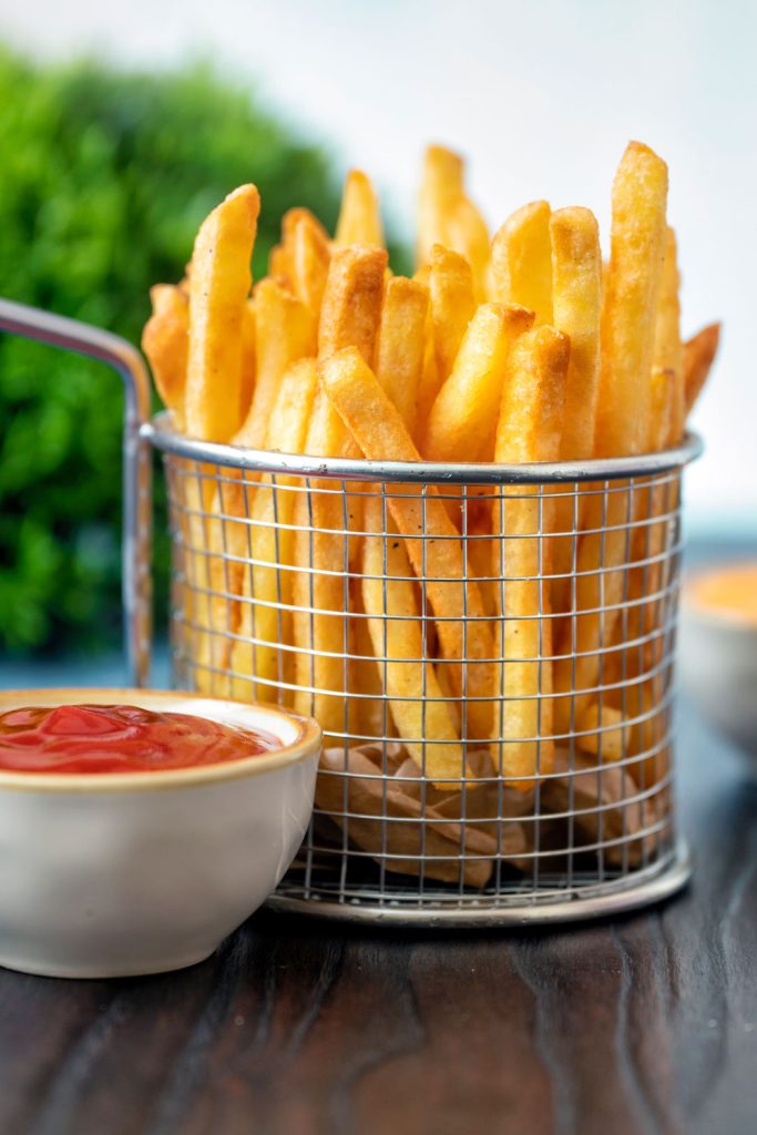 how to make frozen fries in air fryer