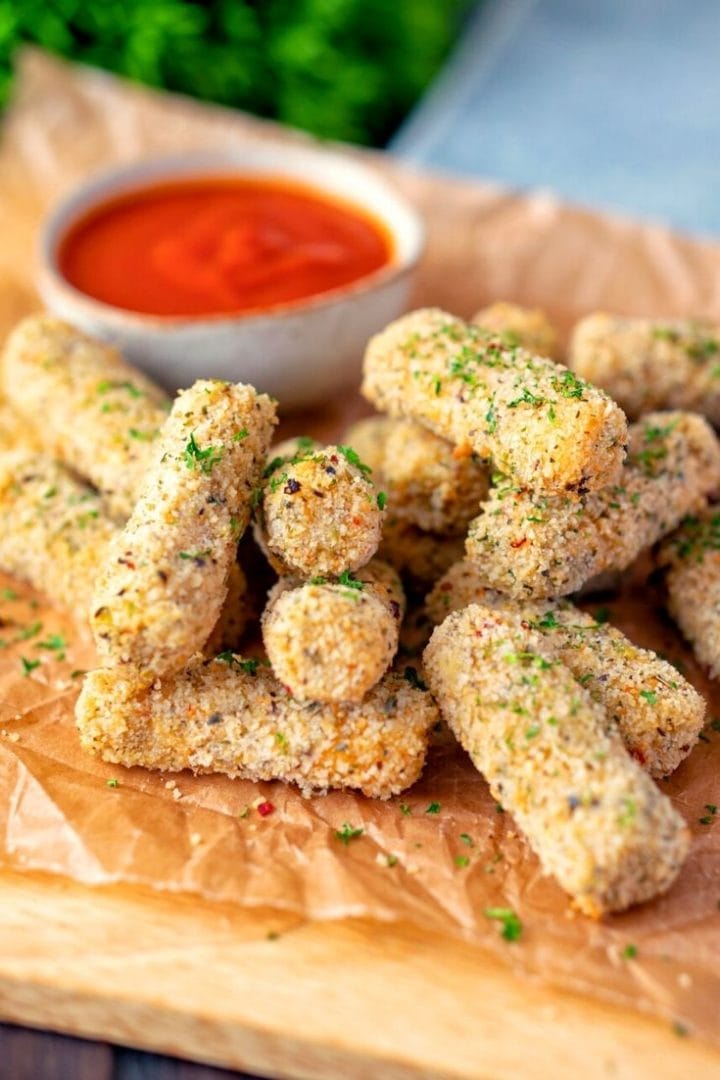 Air Fryer Mozzarella Sticks The Belly Rules The Mind