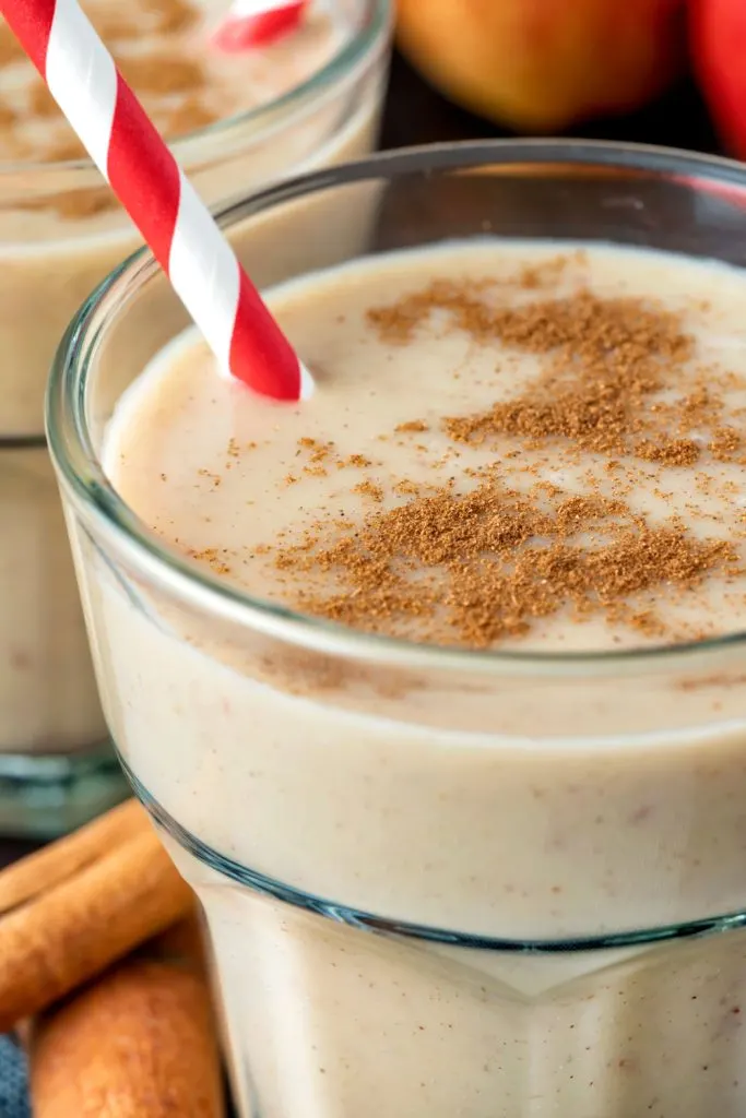 Apple Peanut butter Smoothie