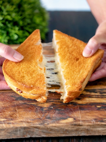 grilled cheese in air fryer