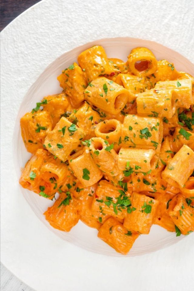 Gigi Hadid Pasta Recipe with and without Vodka BellyRulesTheMind