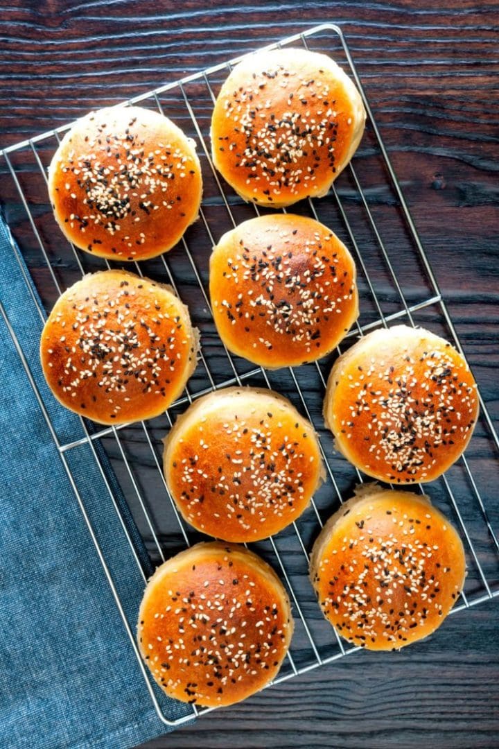 Homemade Brioche Bun / Hamburger Bun TheBellyRulesTheMind