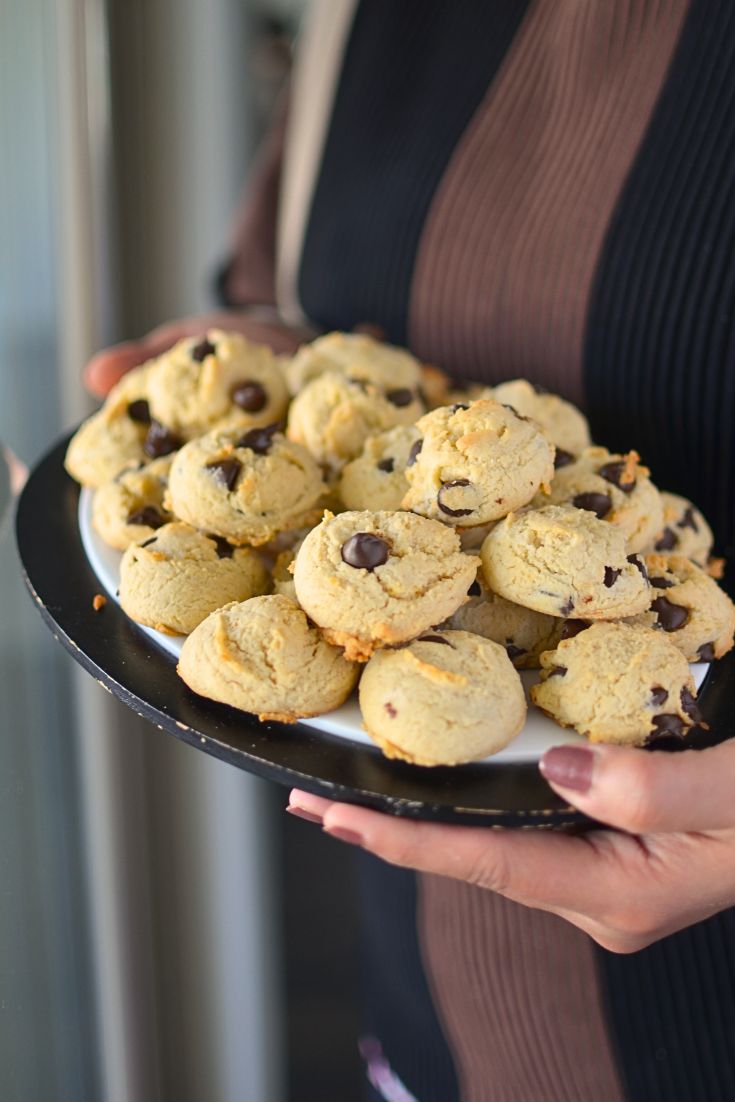 how to present cream cheese chocolate chip cookies.
