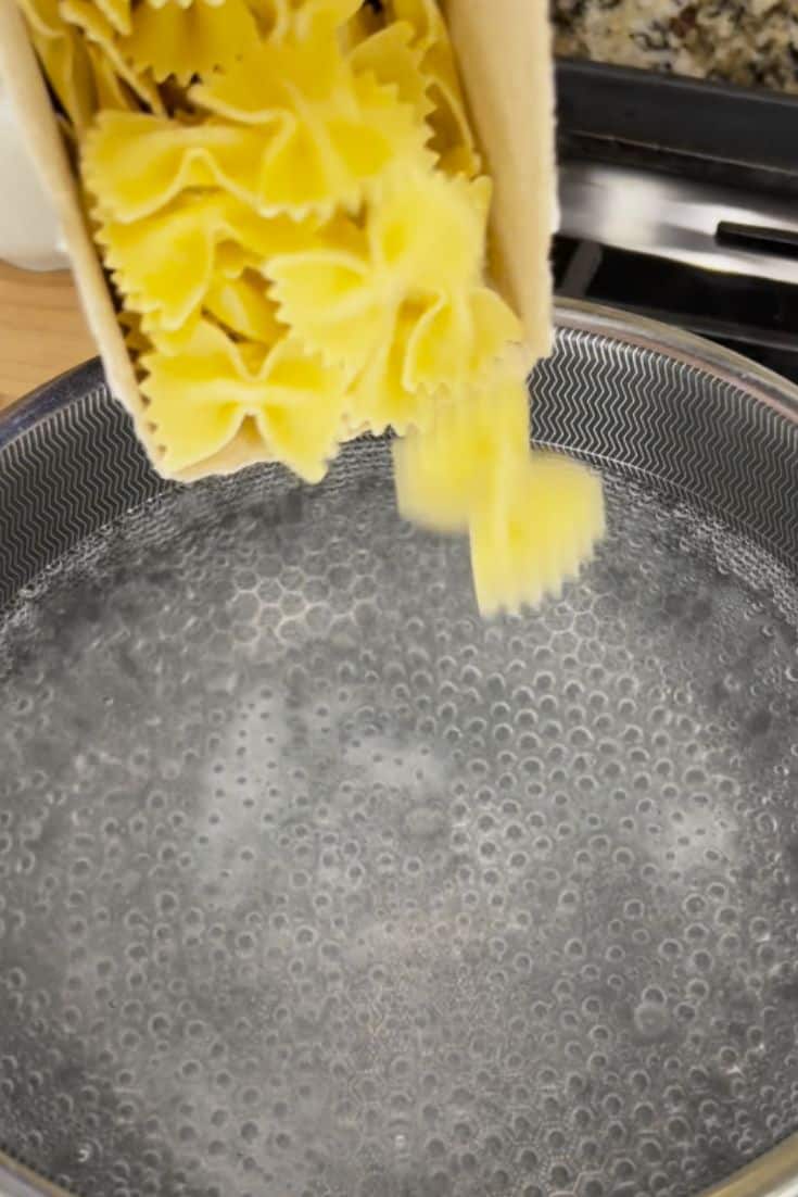 how to make bowtie pasta salad (2)