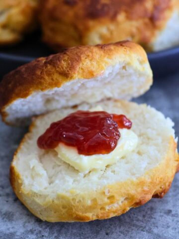 air fryer frozen biscuit with jam