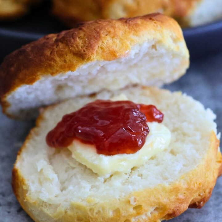 air fryer frozen biscuit with jam