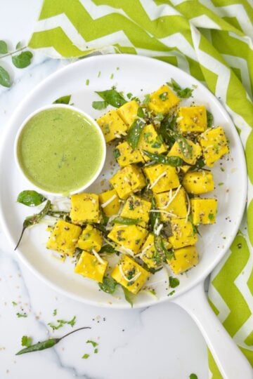 Gujarati khandvi bites