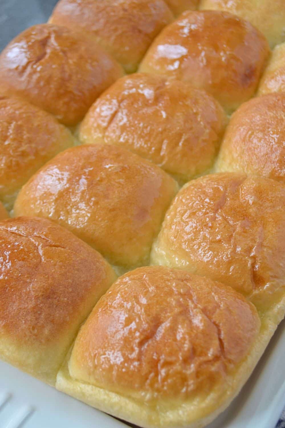 Dinner rolls, eggless pao